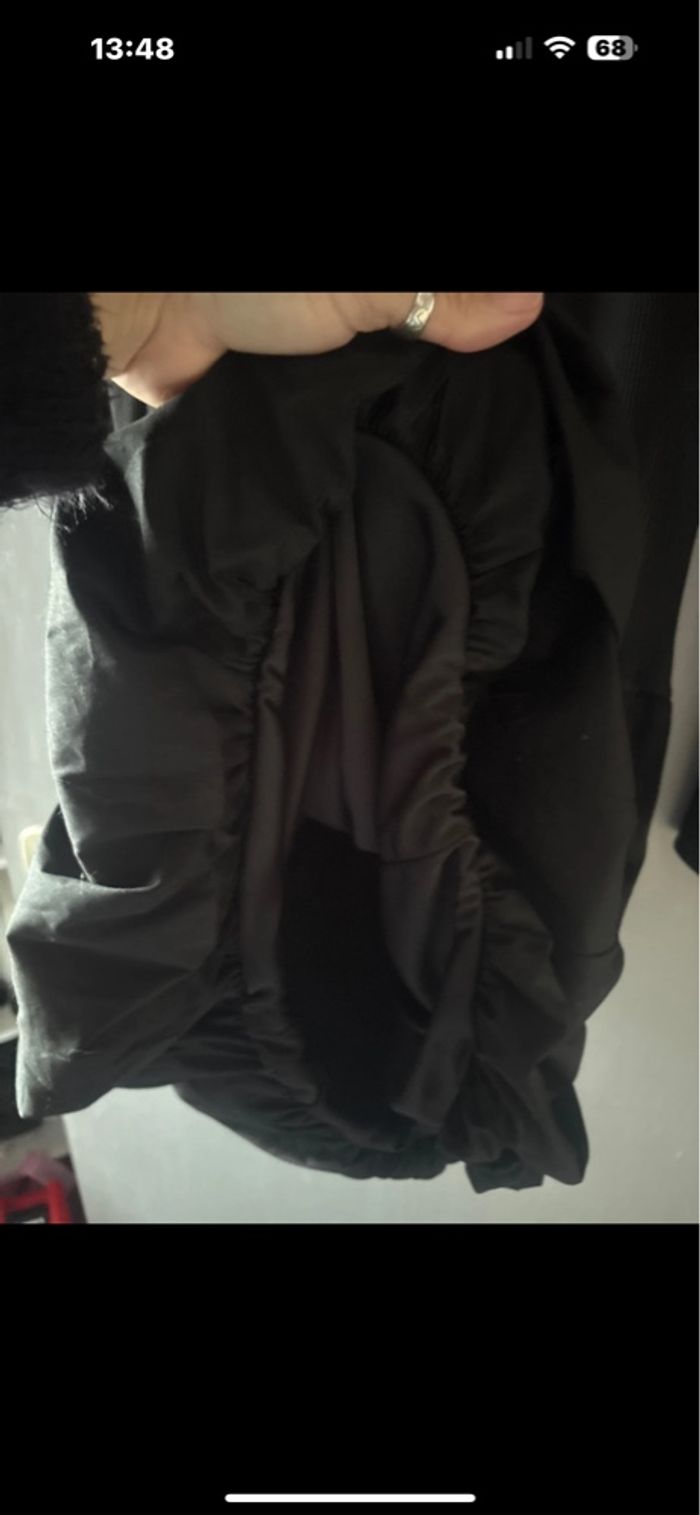 Robe noir - photo numéro 3