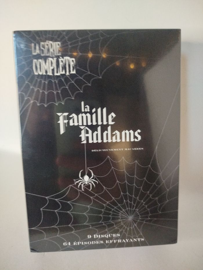 La famille Addams - La série TV intégrale - DVD (sous blister) - photo numéro 2