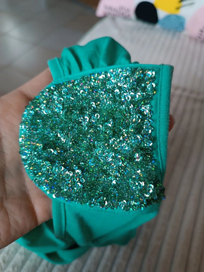 🩵 Jolie blouse sans manches avec paillettes🩵 couleur vert eau - camaïeu - taille M - neuve - photo numéro 5