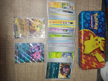 Lot de cartes Pokémon sans doubles 