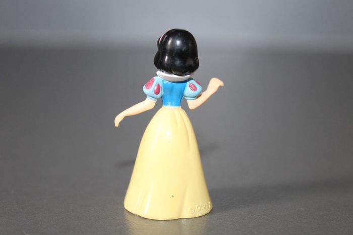 Figurine Blanche Neige - Disney - photo numéro 2