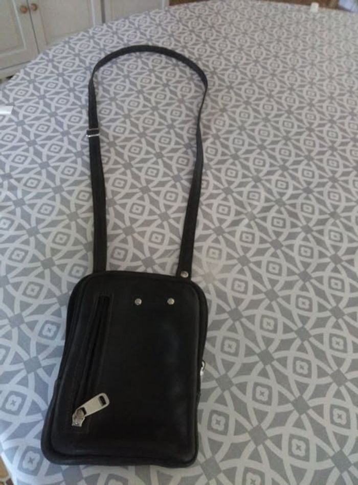 sacoche pour homme noir