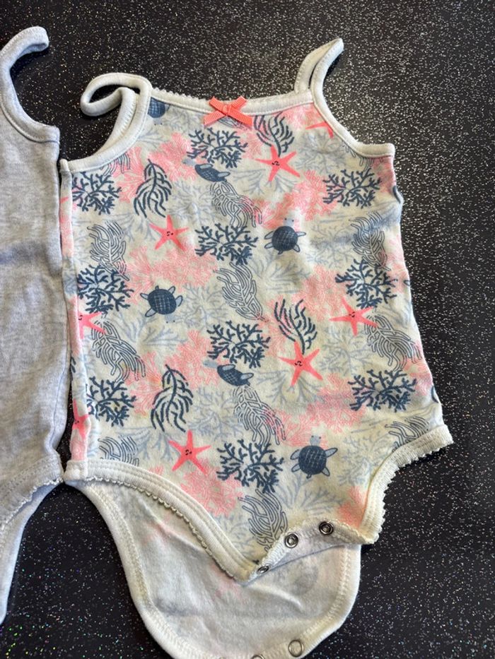 Débardeurs 12 mois - photo numéro 3