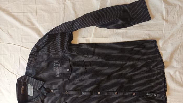 Chemise Dissident taille L - photo numéro 4