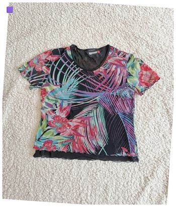 T-shirt à imprimé tropical gothique dark fleuri coloré – manches courtes