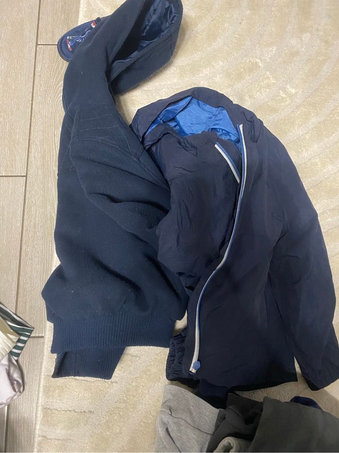 Lot vêtement garçon 5/6 ans - photo numéro 2