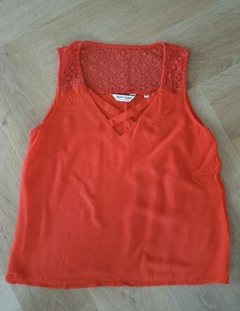 Debardeur rouge vif de la marque NafNaf en taille 38