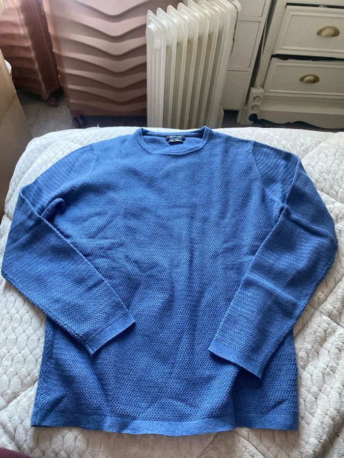 Pull homme taille S Massimo dutty