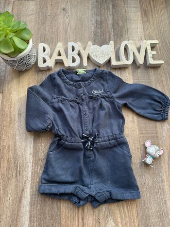 - Combishort Tape à l’œil(F)  - 9 mois - Très bon état 