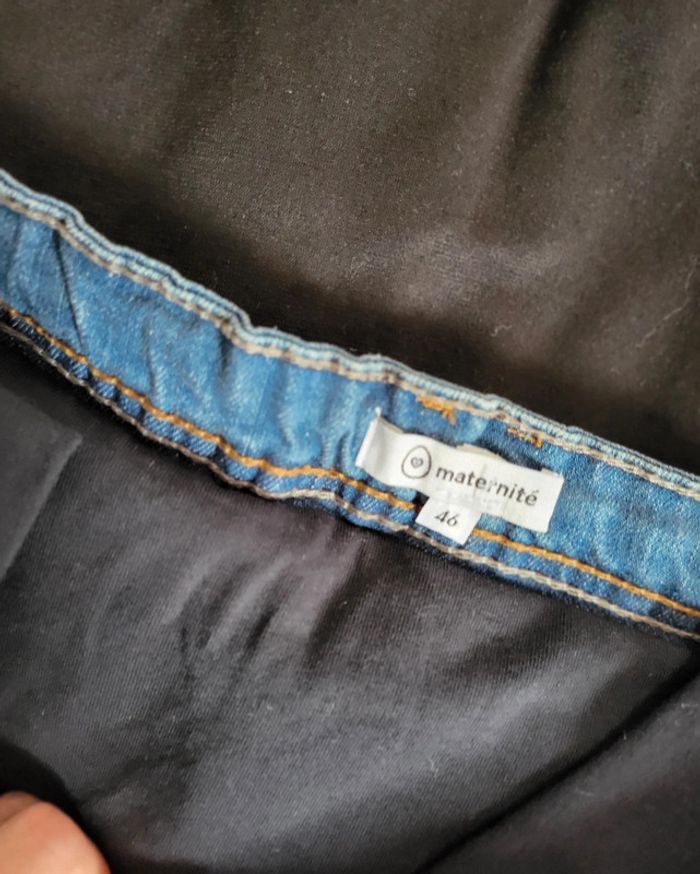 Lot vêtements grossesse taille 46/48  de 5 jupes et un teeshirt - photo numéro 5