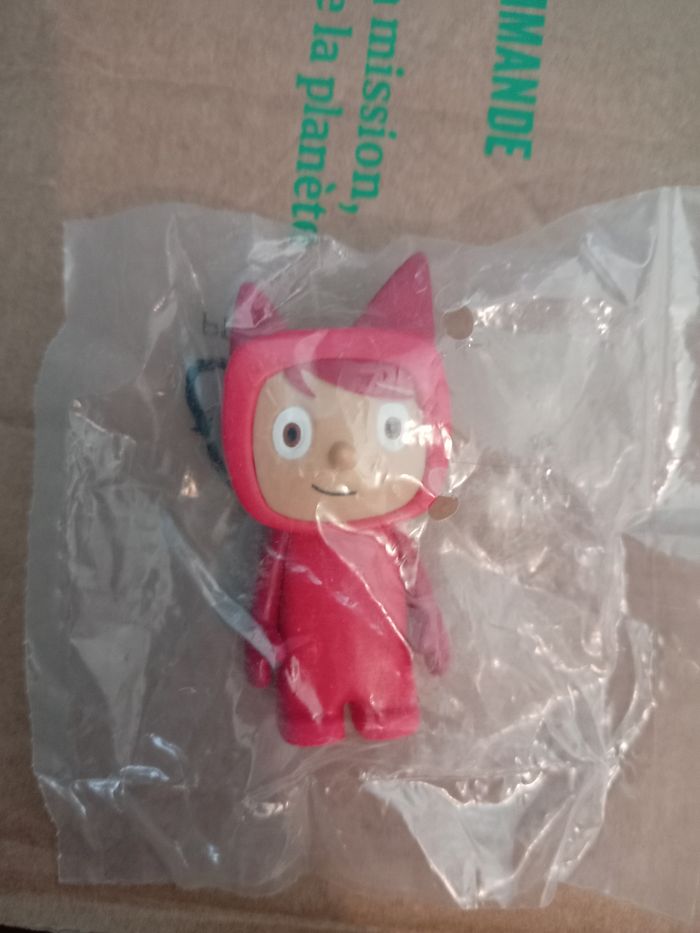 Figurine tonie créatif rouge discontinuée neuve sous blister