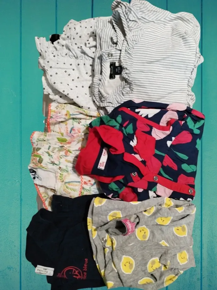Lot de robes - photo numéro 2