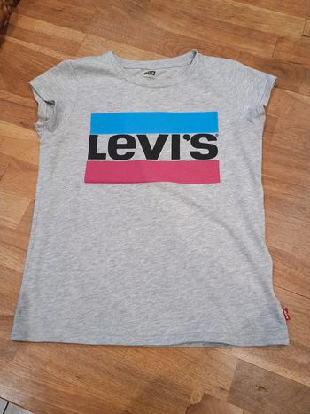 T-shirt Levi's