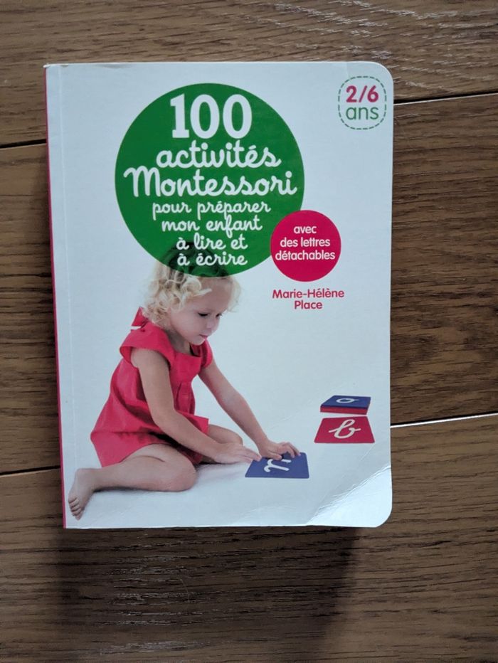 100 activités Montessori pour préparer mon enfant à lire et à écrire
