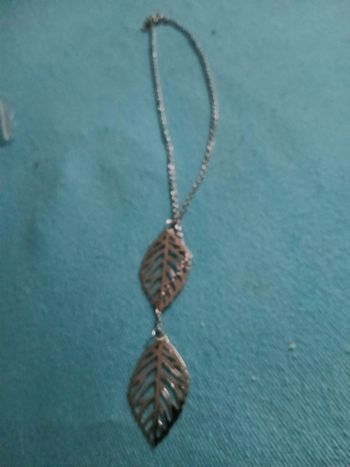 Collier doree 2 feuillew