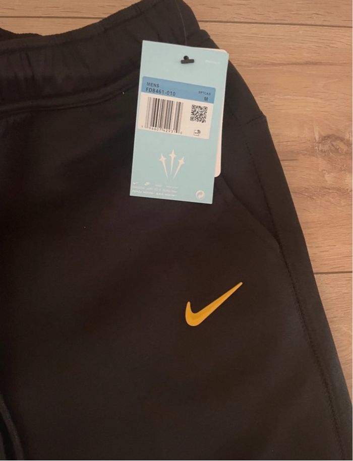 Pantalon nocta noir Taille M