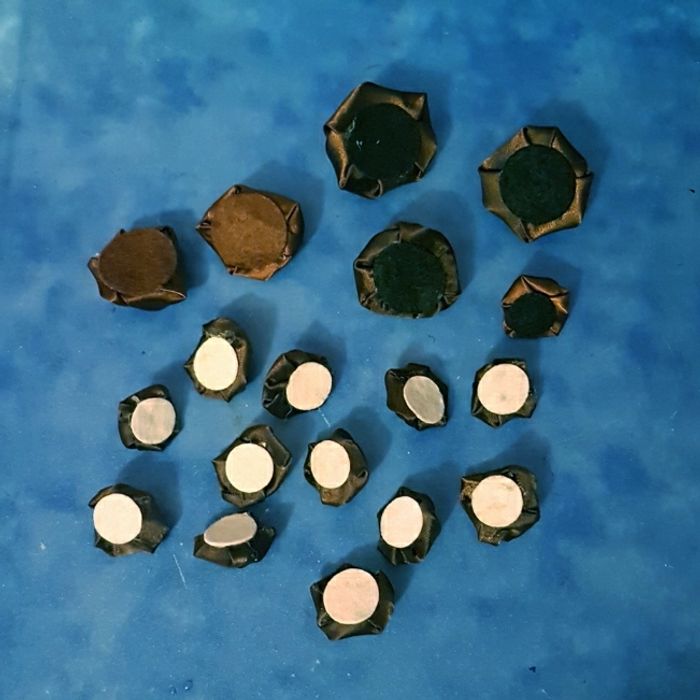 18 fleurs marrons, pour cheveux-déco-habit - photo numéro 2