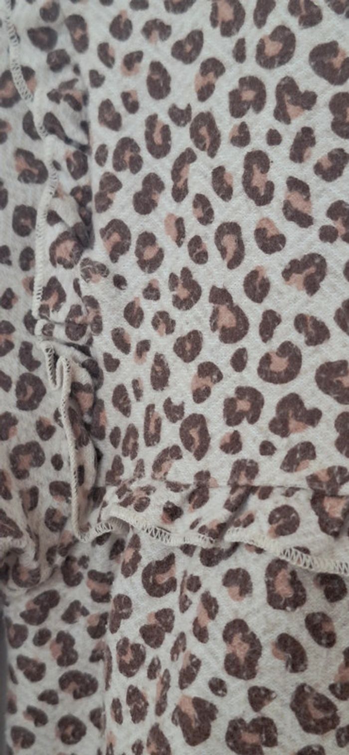 Robe léopard girly – Coton doux, parfait état - tenue parfaite pour la rentrée 🐆🌸 - photo numéro 5
