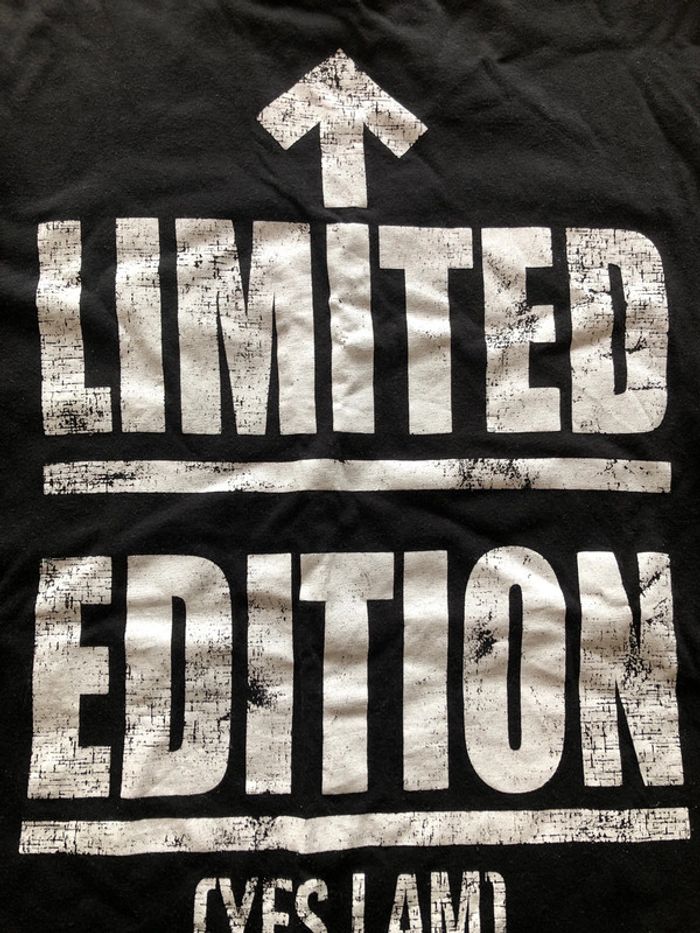 T-shirt taille xs 14 ans - photo numéro 3