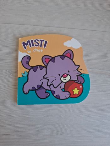 Livre bébé Misti le chat