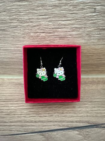 Boucles d’oreilles Hello Kitty