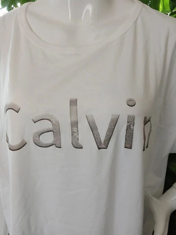 T shirt femme 52 - photo numéro 2