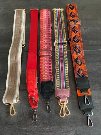 Sangle pour sacs.