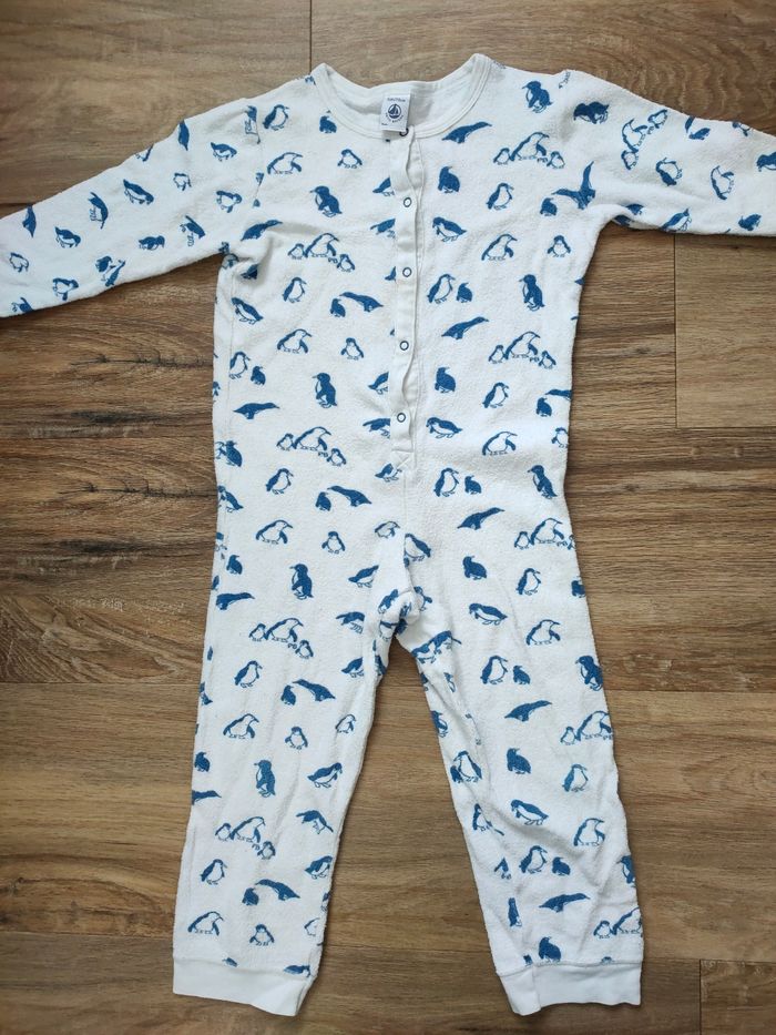 Lot Petit Bateau 5 ans thème pingouin combinaison pyjama éponge - photo numéro 3