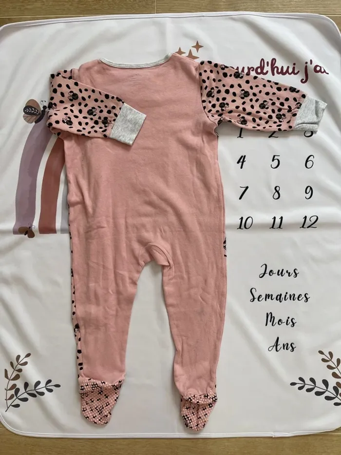 Pyjama bébé fille Disney Baby by Primark – Taille 12-18 mois – Motif Minnie - photo numéro 2