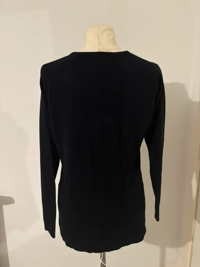 Pull noir col fendu – Taille S - photo numéro 2