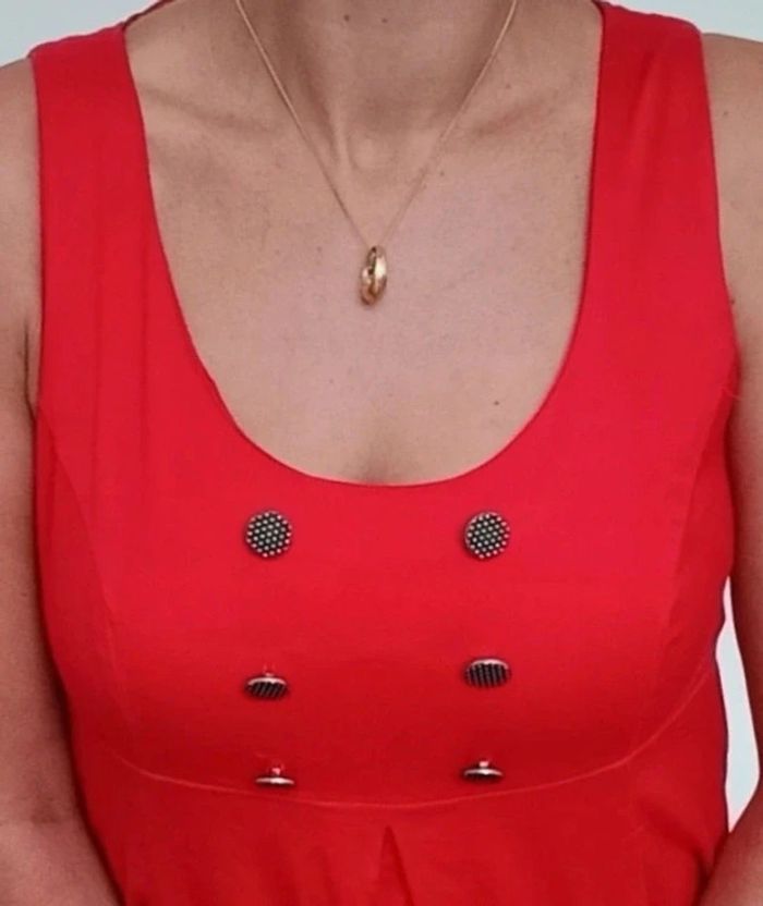 Mini robe rouge façon hôtesse taille 38 - photo numéro 3