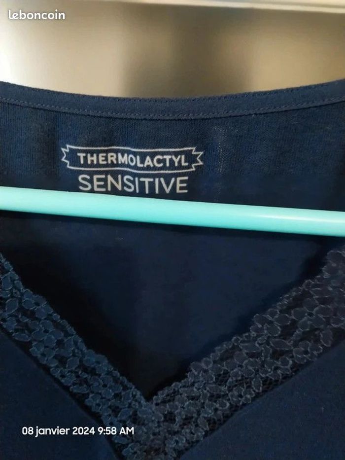 Tee-shirt manches longues Thermolactyl Sensitive, finition dentelle – Damart – taille 46-48 L - photo numéro 6