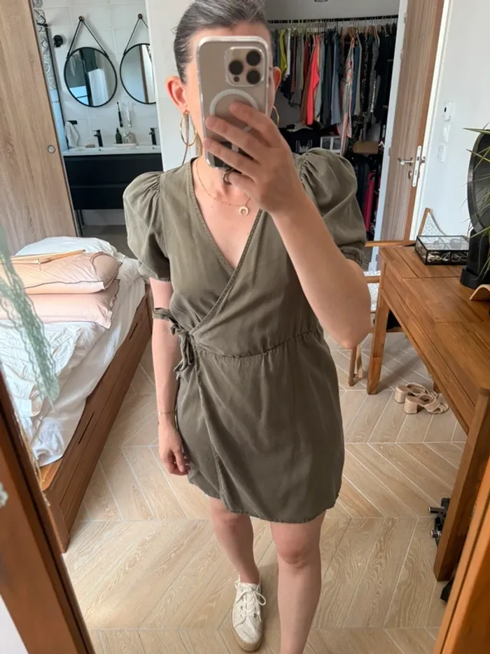 Robe cache cœur Promod kaki - photo numéro 2