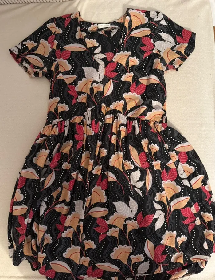 Robe Lola Jones