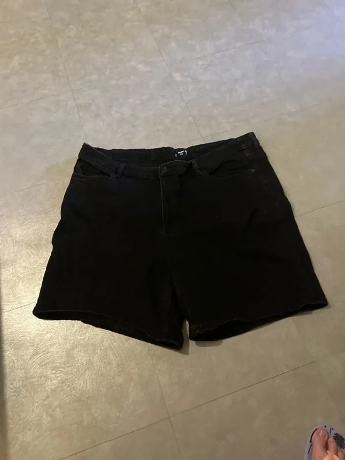 Short en jeans taille haute réglable - photo numéro 2