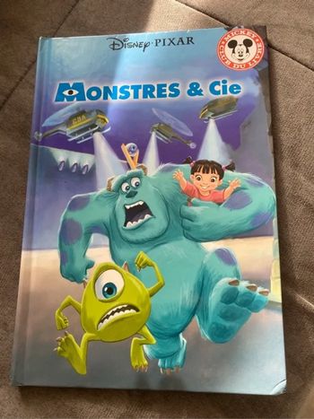Livre Disney pixar monstres et cie Mickey