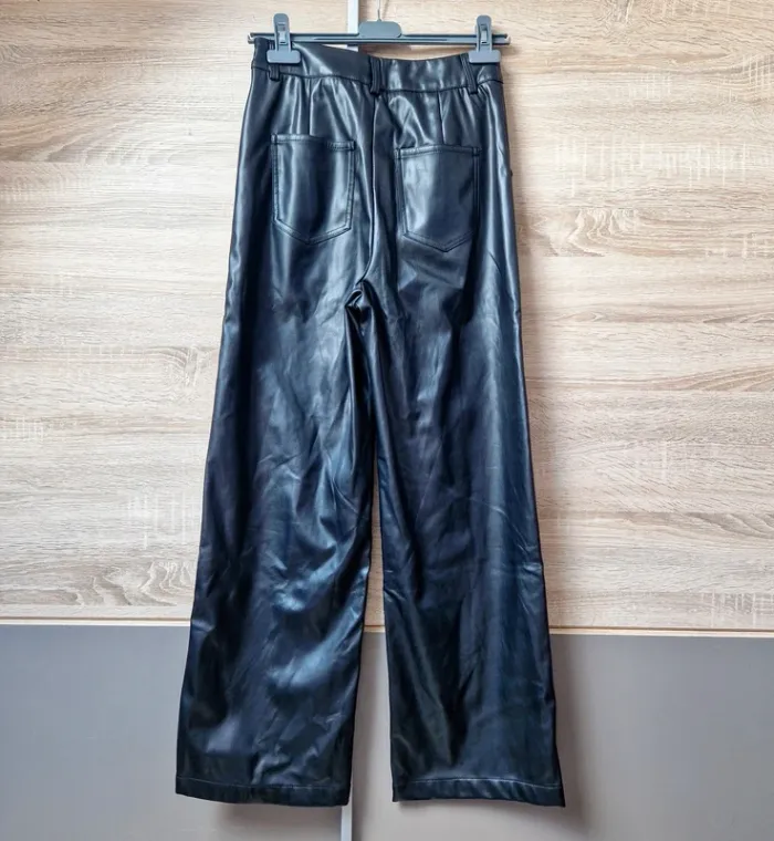Pantalon large en simili - photo numéro 2