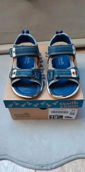 Sandales/ nu-pieds "Charlie & friends" Pointure 24