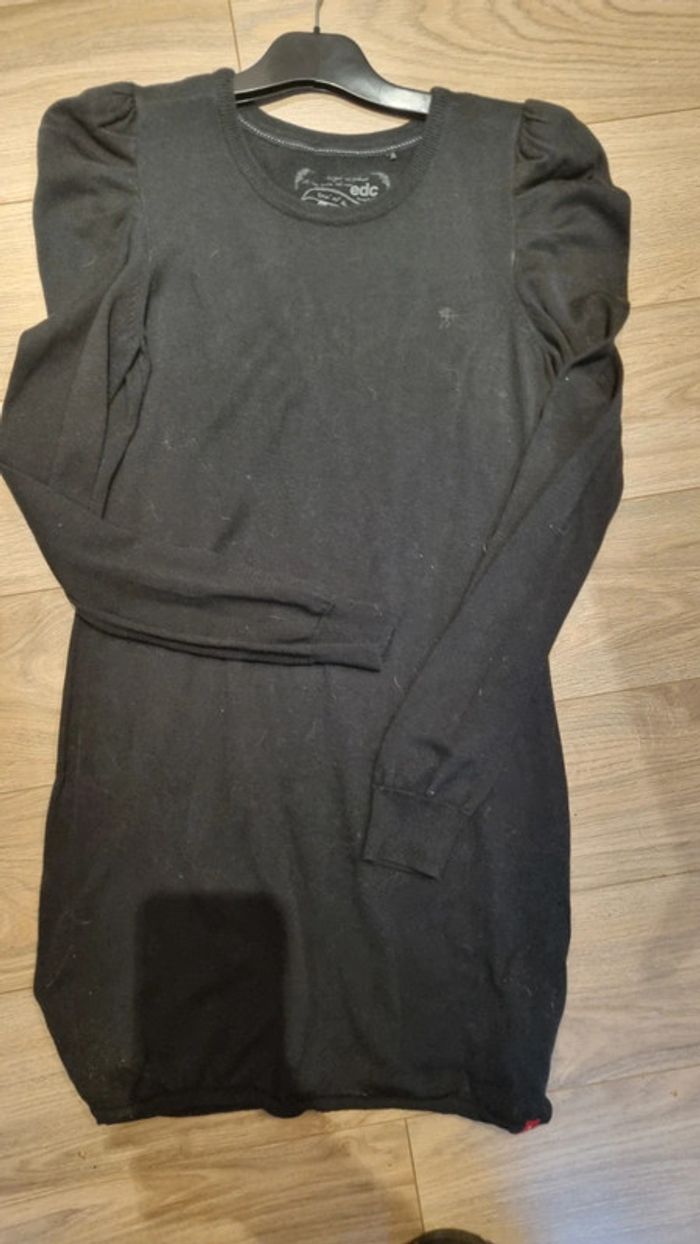 Robe pull noire M 40 42 parfait état