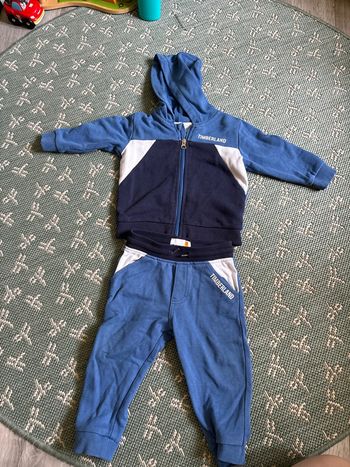 Ensemble survêtement Timberland 18 mois