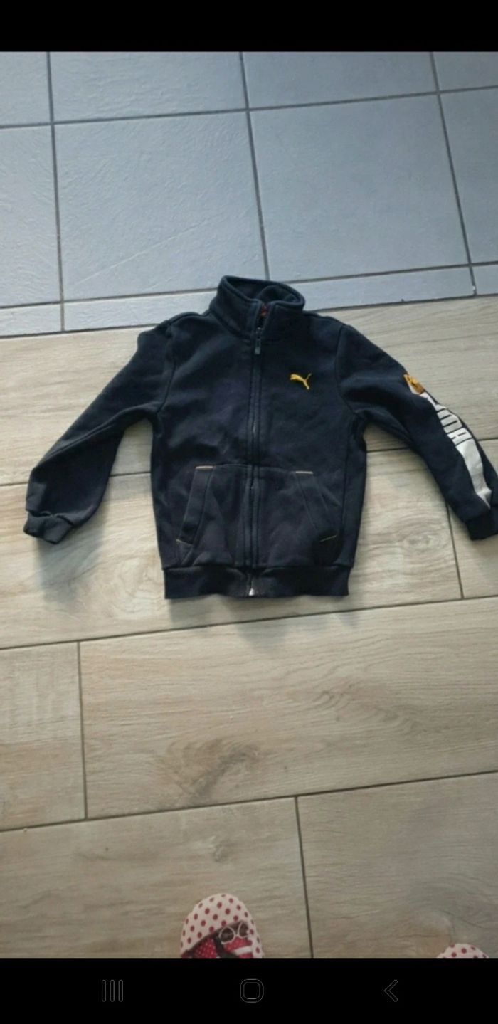 Veste de survêtement puma 4 ans