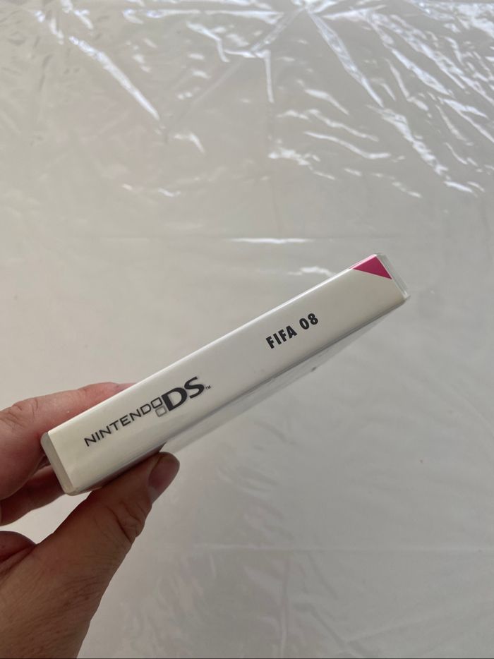 Nintendo ds fifa 08 - photo numéro 3