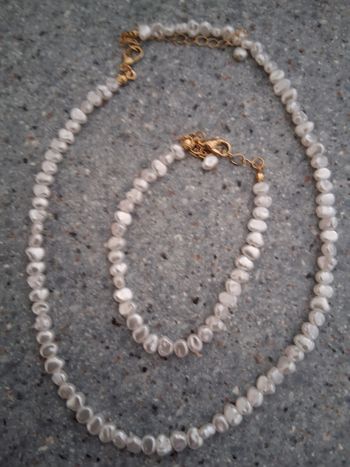 Parure bracelet et collier perle blanche