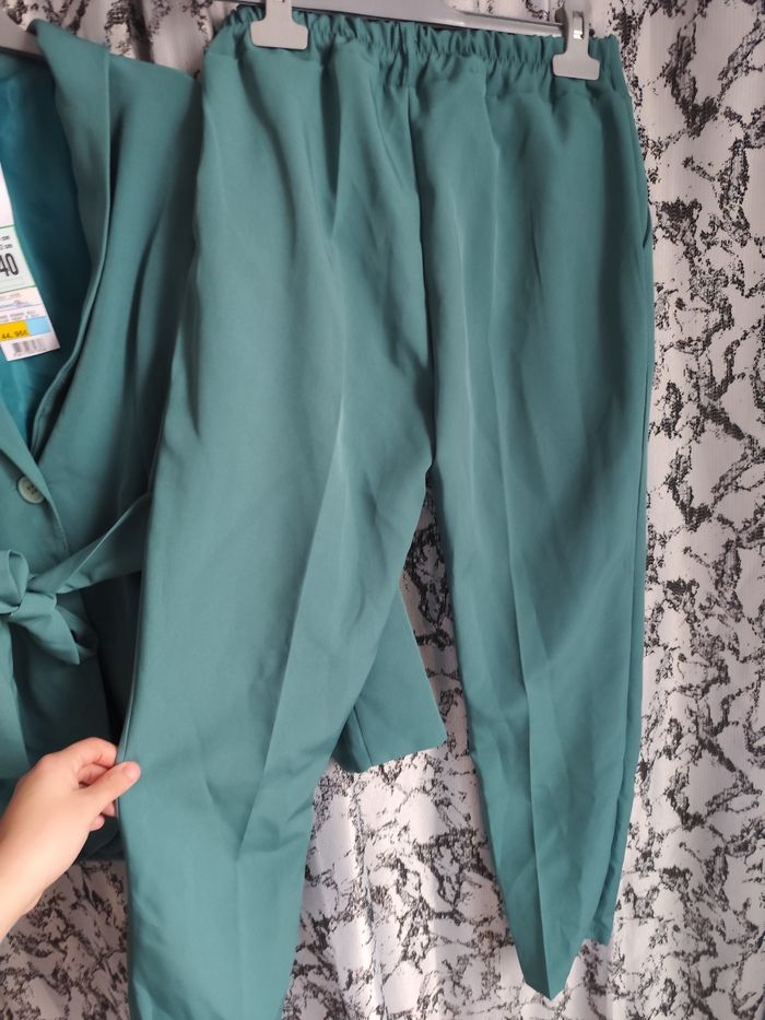 Ensemble veste et pantalon vert d'eau taille 40 neuf - photo numéro 8