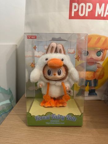 Labubu duck