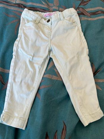 Pantacourt gemo vert pâle style jeans 3 ans / 36 mois