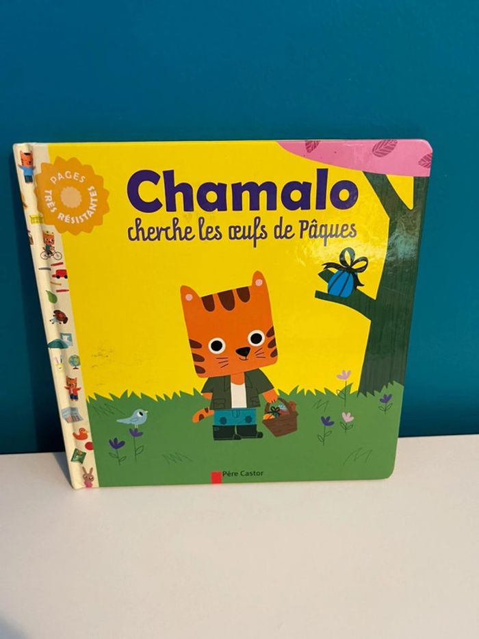 Livre chamalo cherche les œufs de Pâques