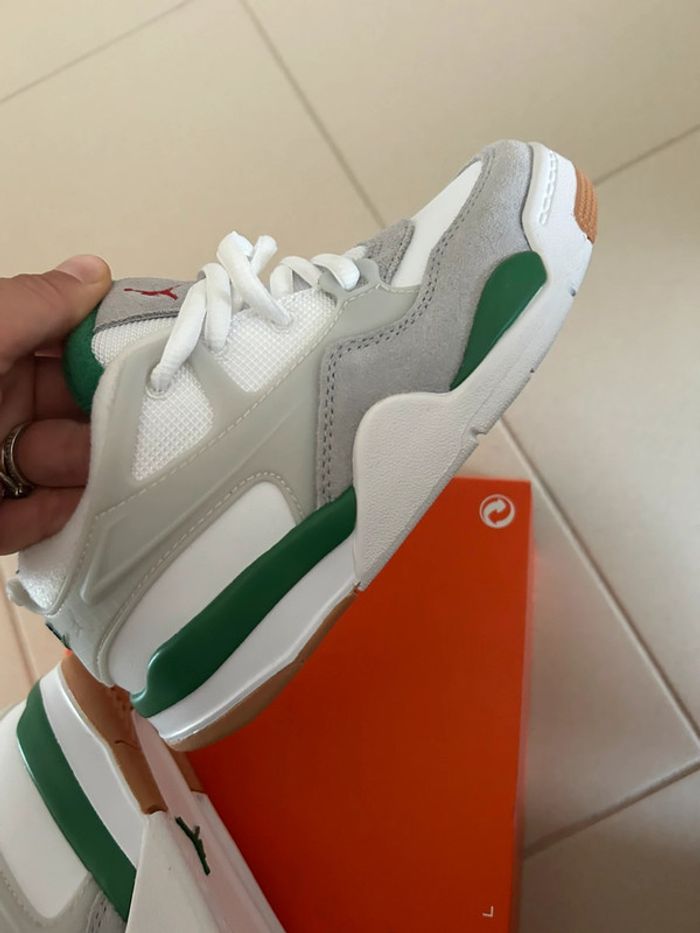 Basket Nike taille 28.5 - photo numéro 3
