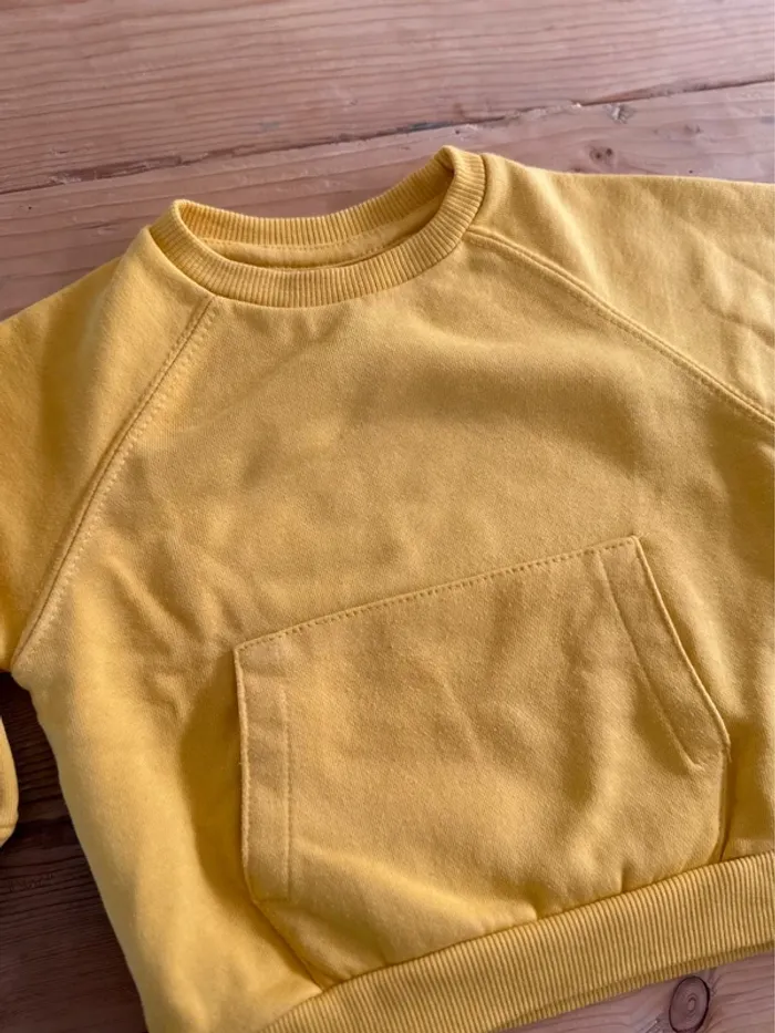 Sweat jaune Zara - photo numéro 2