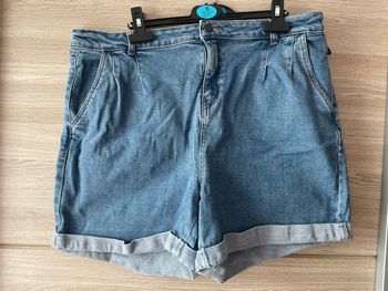 Short en jean 